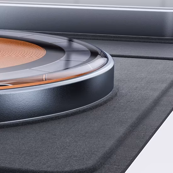 Fornecedor OEM personalizado Qi 15W Abertura e fechamento automático Suporte para celular Carregador sem fio no carro