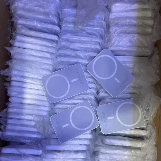 5W/5000mAh Mini Bateria Magnética Portátil Fonte de Alimentação Móvel Power Bank Pode Ser Impresso Logo Padrão Carregador Sem Fio Magnético